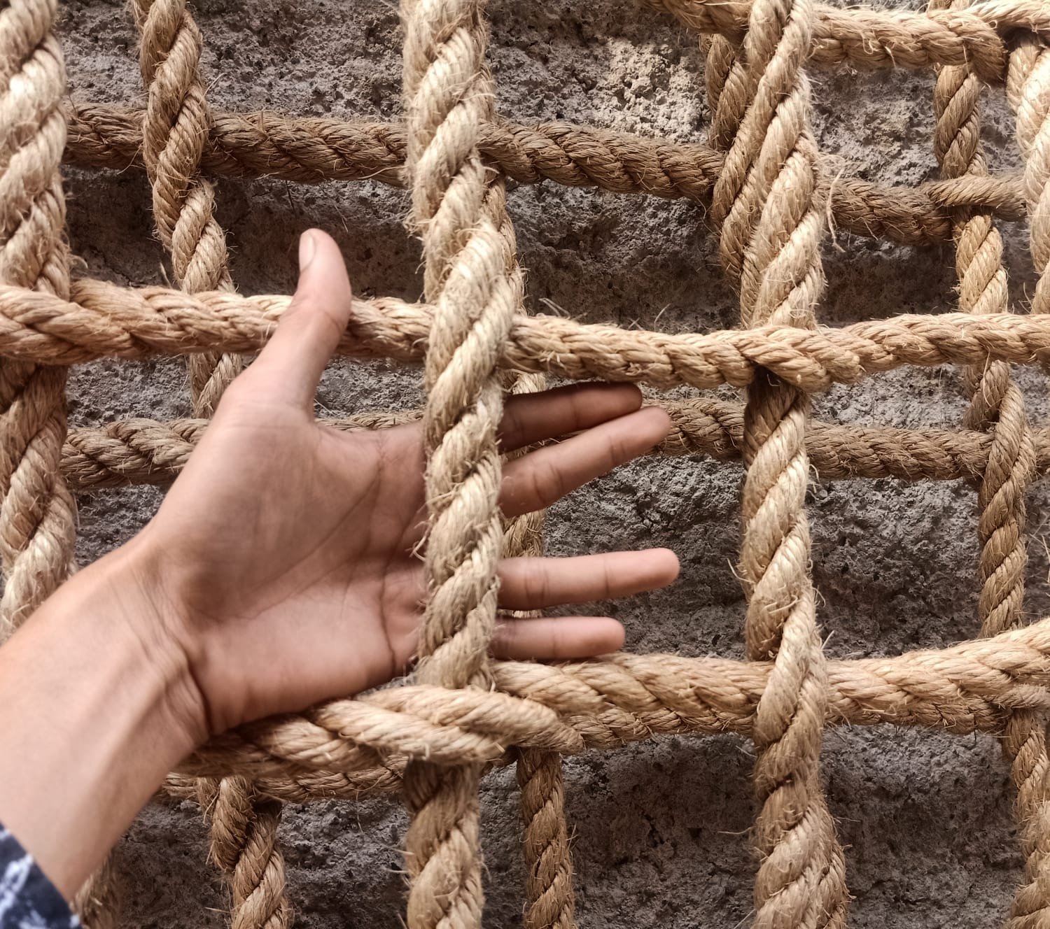 WhatsApp Image 2025-01-15 at 23.23.43 (1)