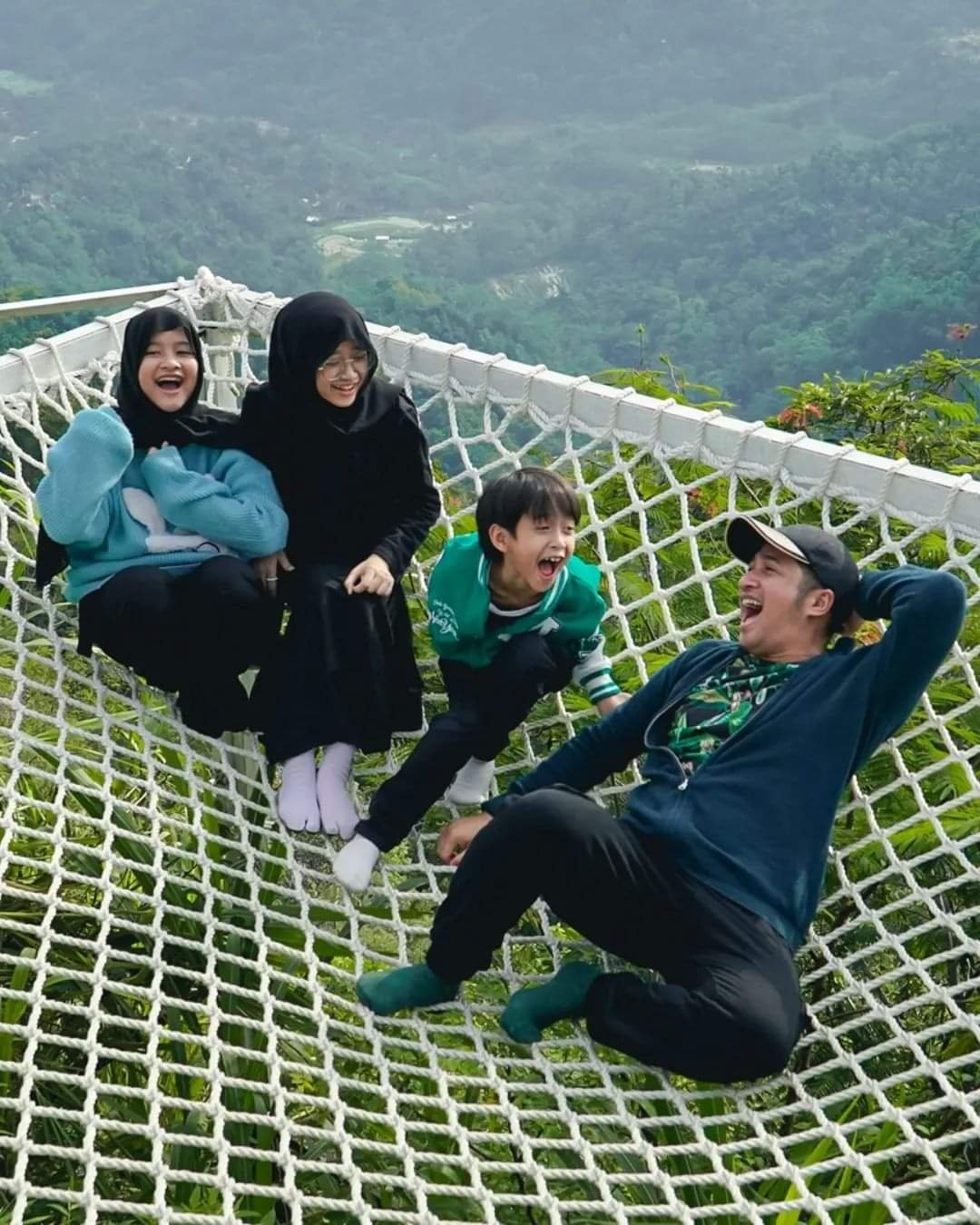 eec7e3d0-a3a7-4ae4-a1fc-52dba716d705